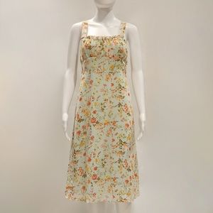 NWT. Forever 21. Floral Print Crisscross Midi Dress.